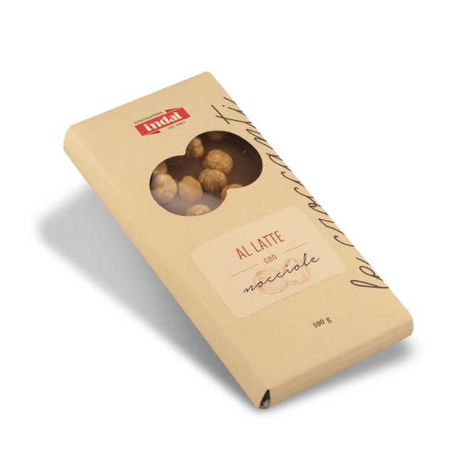 tavoletta cioccolato al latte con nocciole
